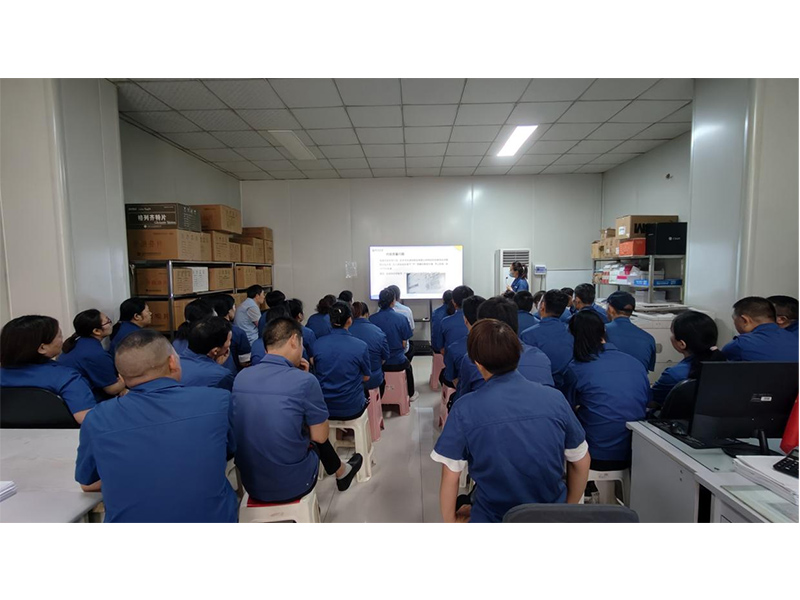 以學(xué)促增效，不斷深化質(zhì)量月活動(dòng)